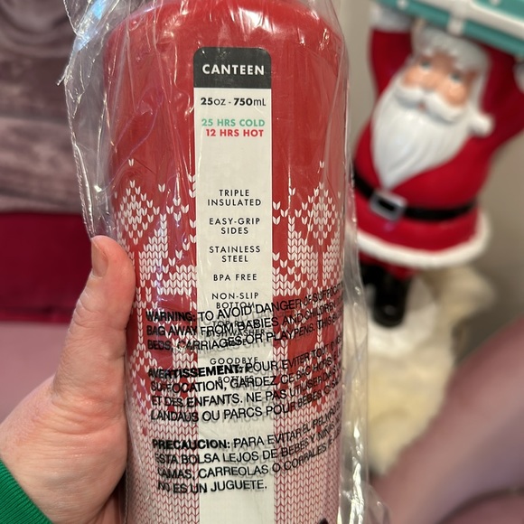 Last one🔥 corcksicle fair isle sweater style canteen - Picture 4 of 8